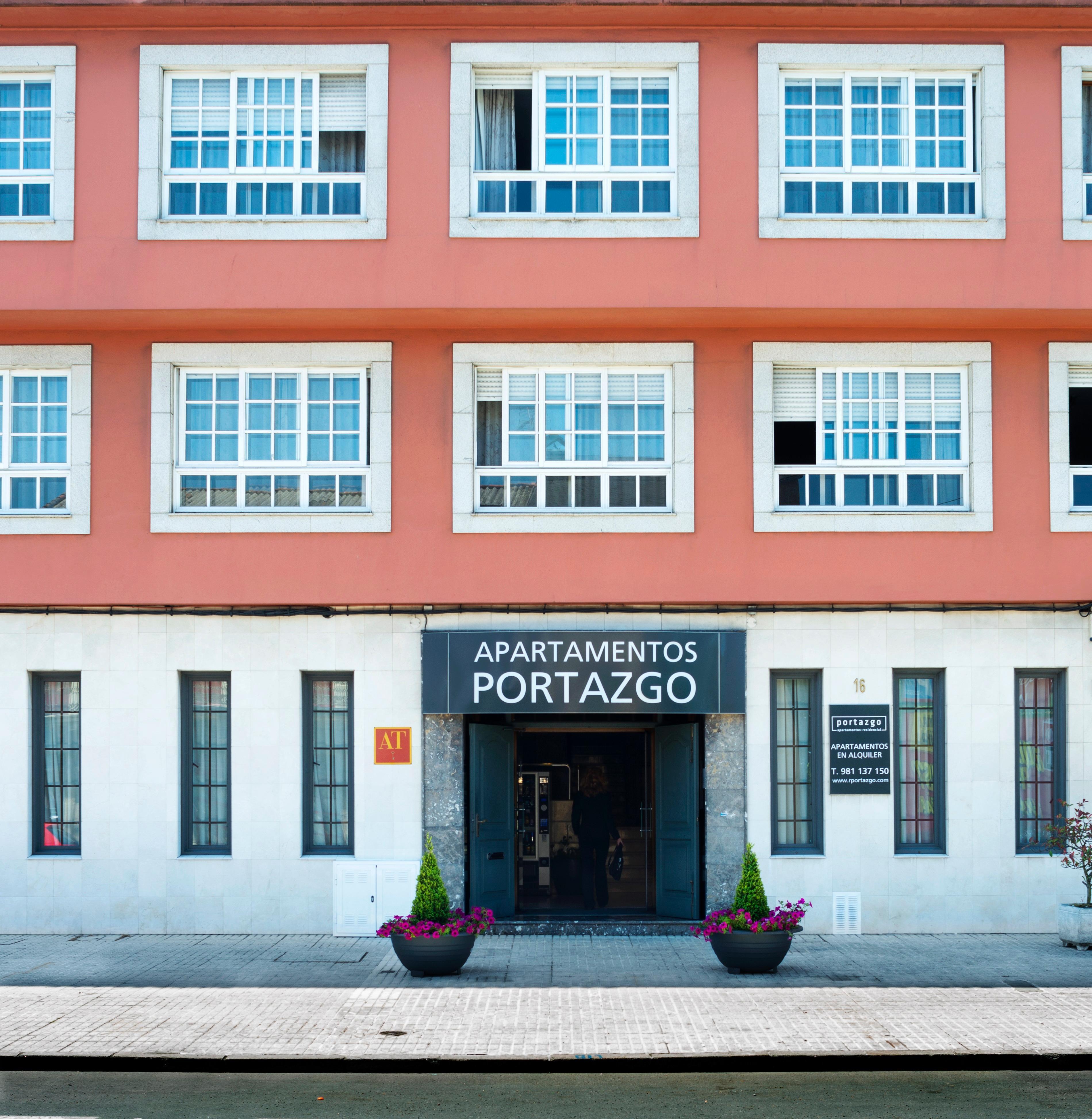 Apartamentos Portazgo A Coruna Luaran gambar